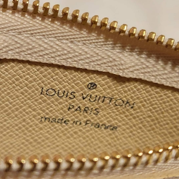 Key Pouch - Picture 2 of 7